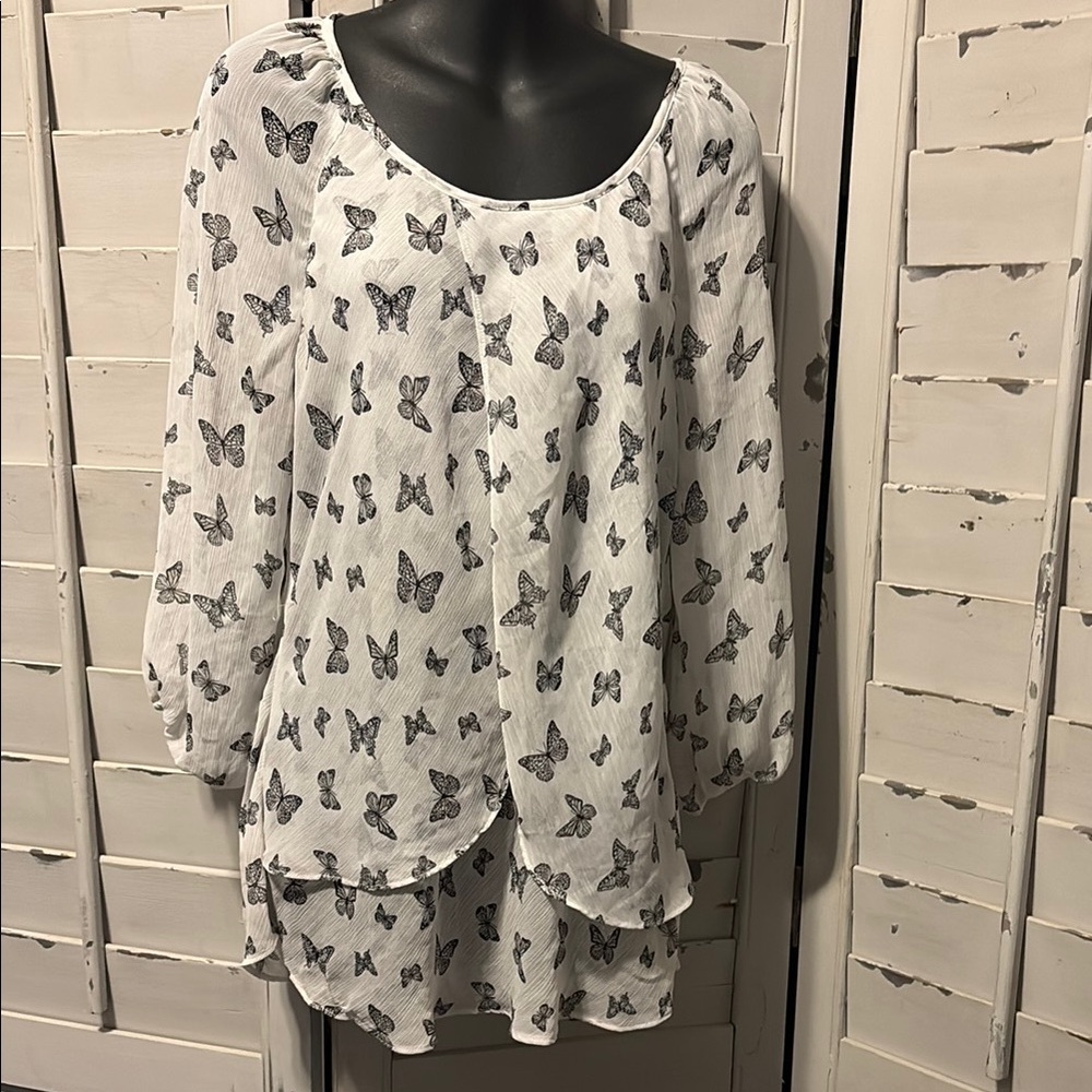 Elegant White Blouse with Butterfly Pattern